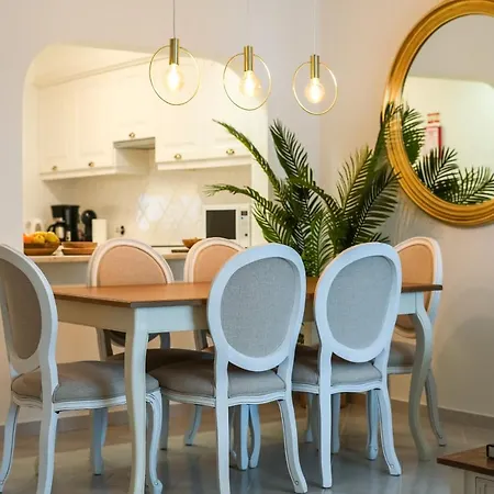 Apartmán Golf House - Luxurious & Garden View & Golf & Tennis Court