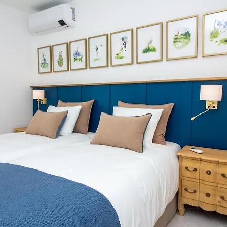 Golf House - Luxurious & Garden View & Golf & Tennis Court Apartmán