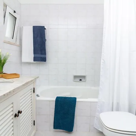 Apartmán Golf House - Luxurious & Garden View & Golf & Tennis Court