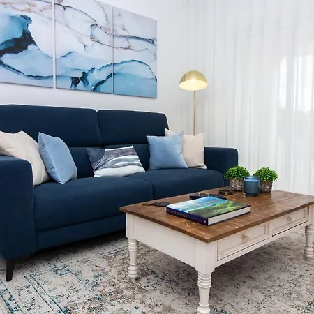 Golf House - Luxurious & Garden View & Golf & Tennis Court Apartment Albufeira