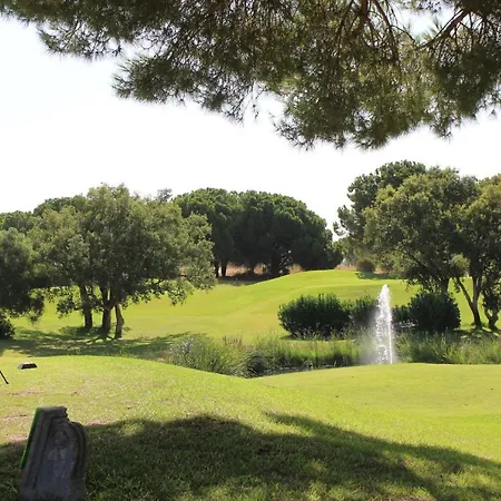 Golf House - Luxurious & Garden View & Golf & Tennis Court Apartmán *